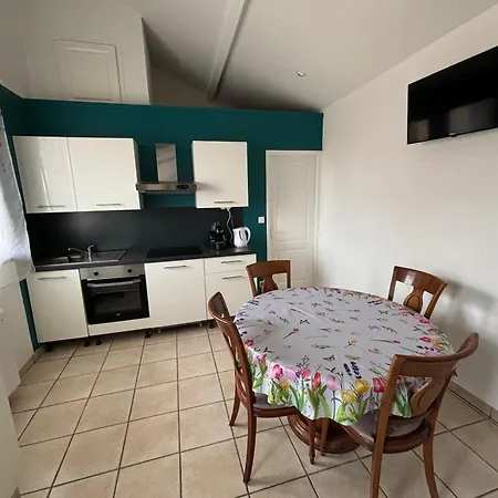Apartment Evasion Saugnieu